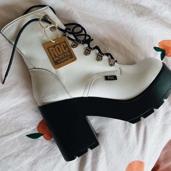 ROC Mission Hi-Shine boots in white! - Picture 2 of 8